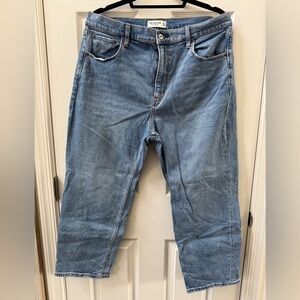 Abercrombie & Fitch The Ankle Straight Ultra High Rise Women’s Jeans Size 33/16S